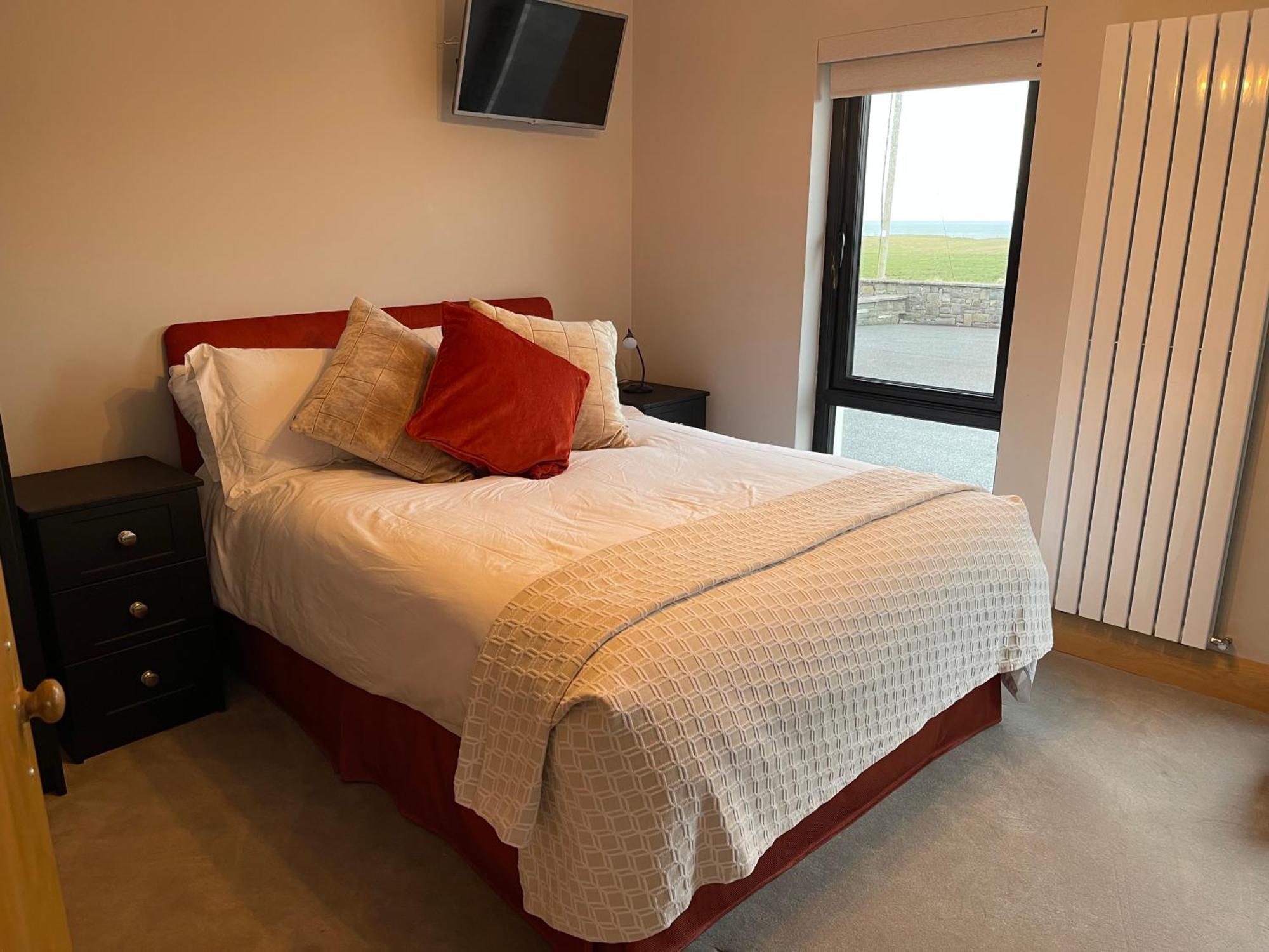 Cois Na Tra Bed & Breakfast Spanish Point Exterior photo